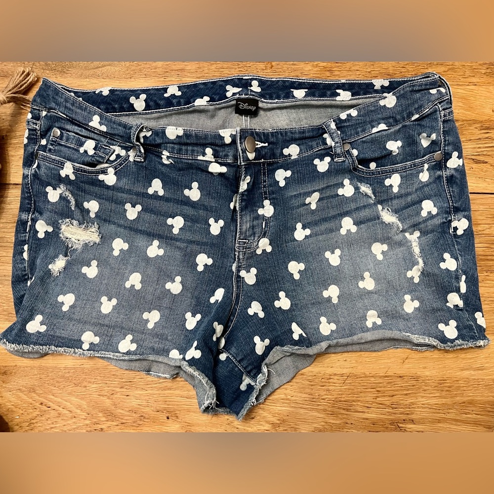 Torrid/Disney jean shorts